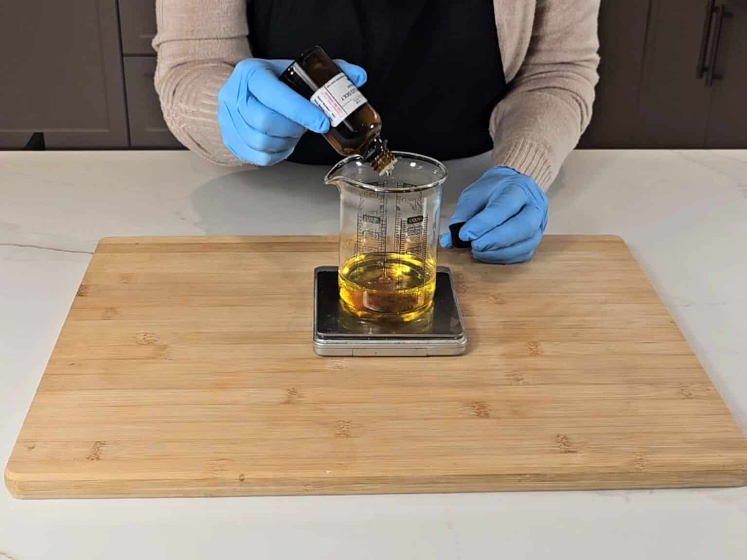 How To Make A Natural DIY Face Serum At Home