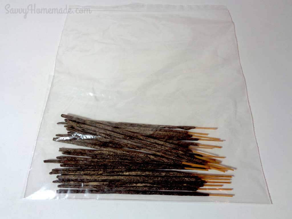 Store homemade incense sticks in a zip lock plastic bag to maintain their strength.