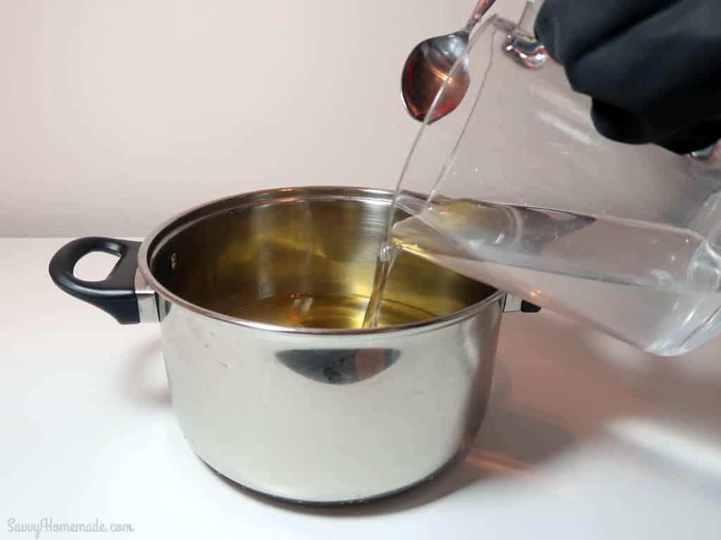 How to swirl cold process soap step 4
