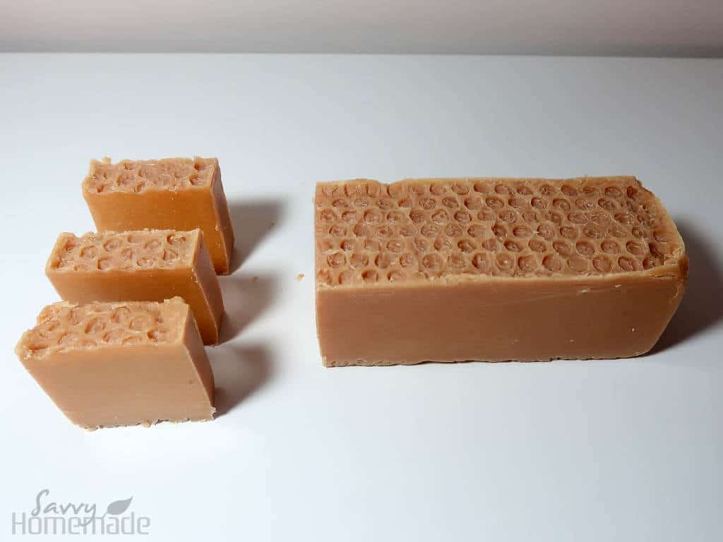 how to make honey comb soap m: Leave for 24 hours and then cut your soap, then leave for a further 4 weeks to cure