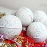 diy confetti bath bomb for special occasions