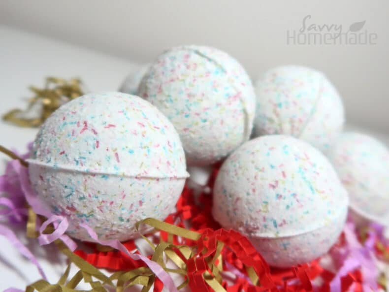 diy confetti bath bomb for special occasions