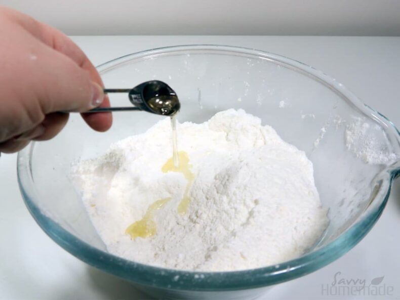 Add the polysorbate 80 and mix thorougly again