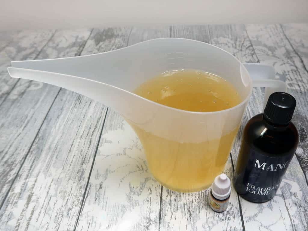Now we can divide into smaller batches, adding liquid soap dye and fragrance/essential oils as needed