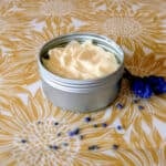 DIY hand cream to restore dry cracked skin