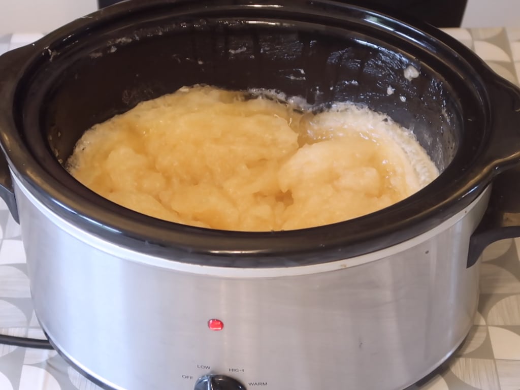 Step 7: Put the lid on and allow to cook for 4-7 hours, stirring every 20-30 minutes