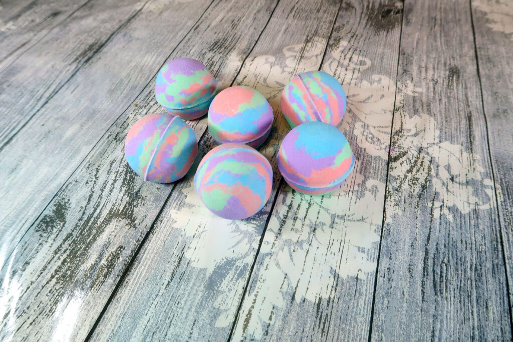 psych-bath-bomb-pic DIY psychedelic bath bombs