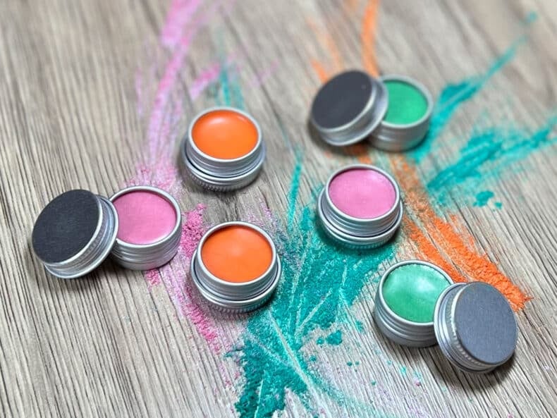 homemade lip balm with coconut oil