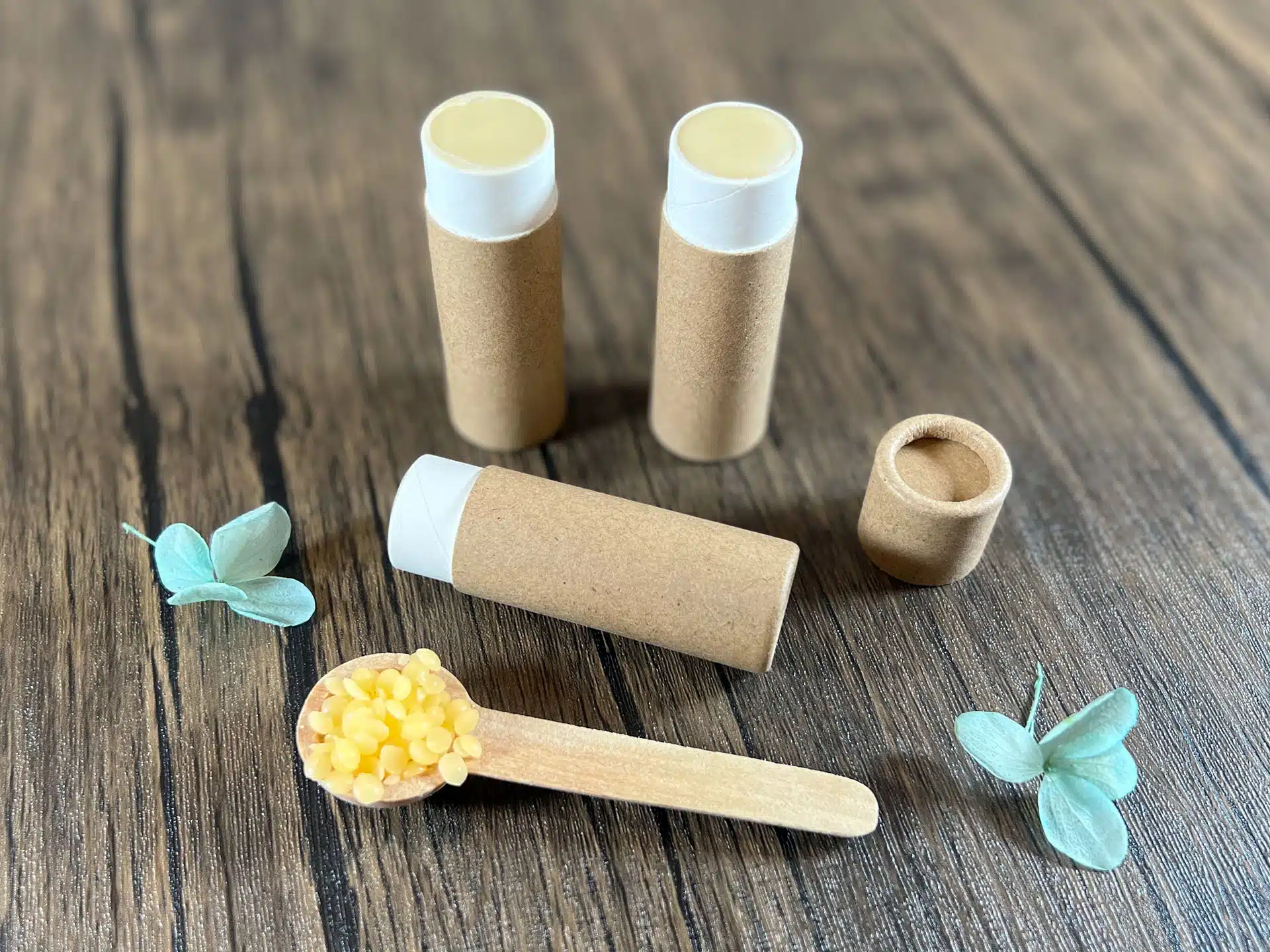This Beeswax Lip Balm Recipe Feels So Good Savvy Homemade
