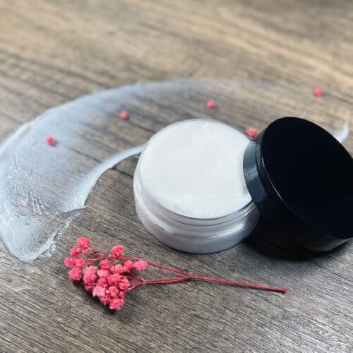 DIY Rose Face Cream DIY Rose Face Cream