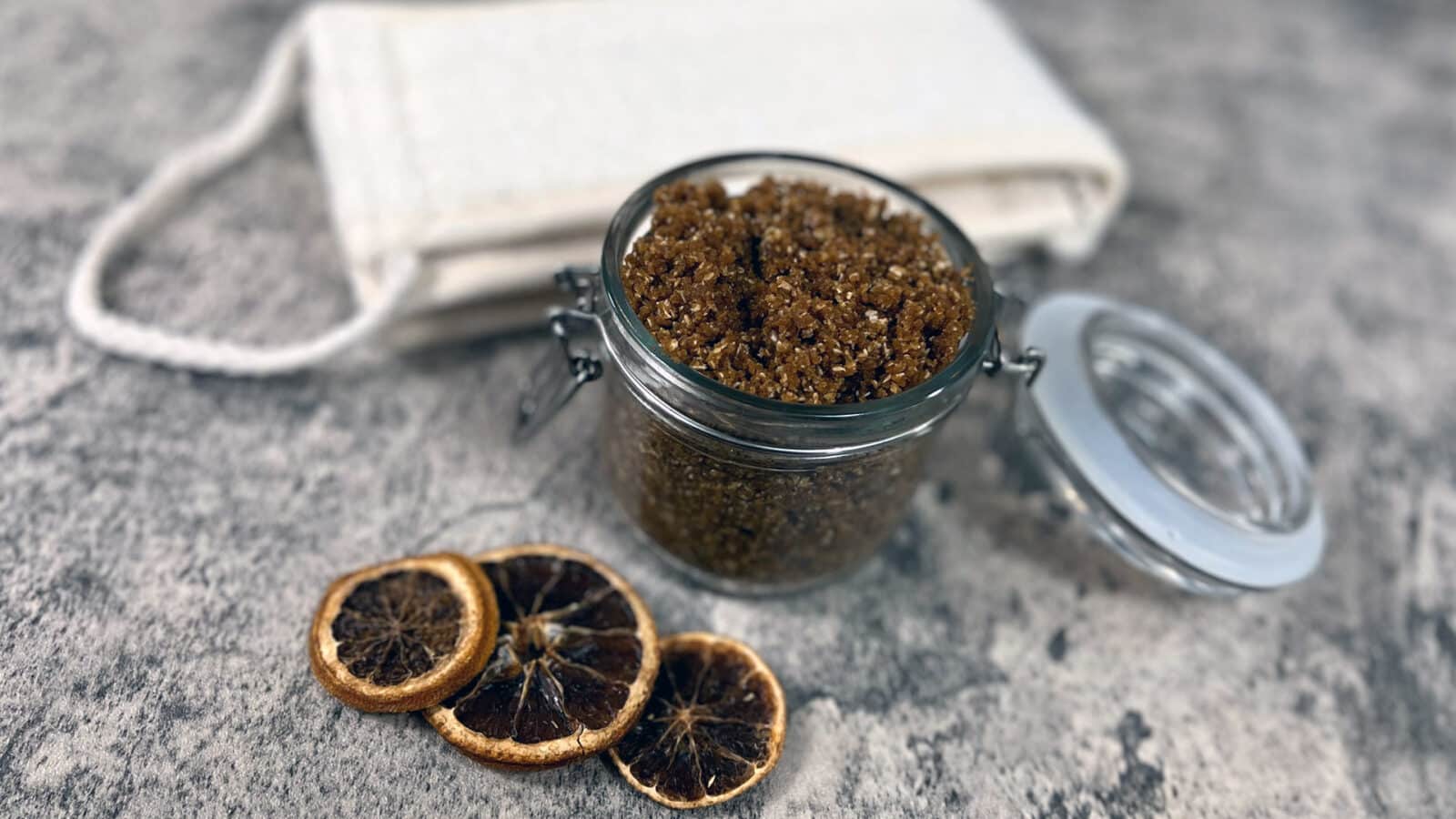 homemade body scrub for dry skin