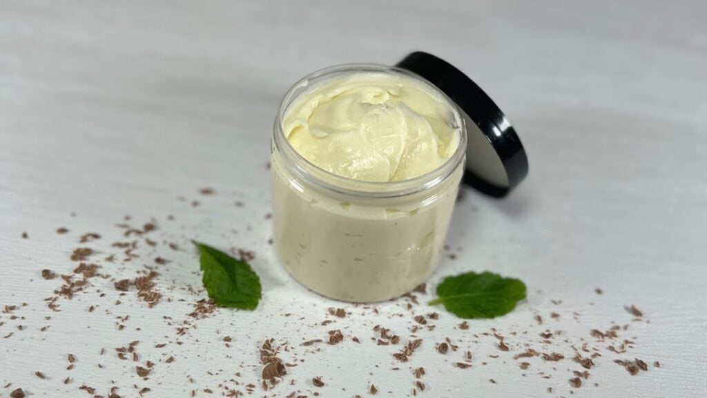 DIY chocolate body butter