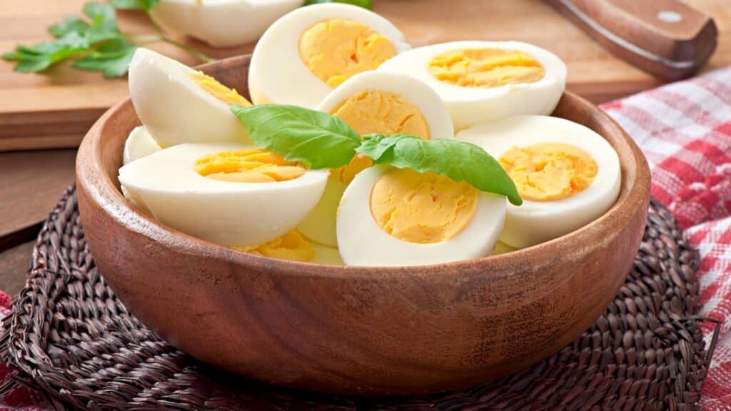 Boiled eggs in a bowl