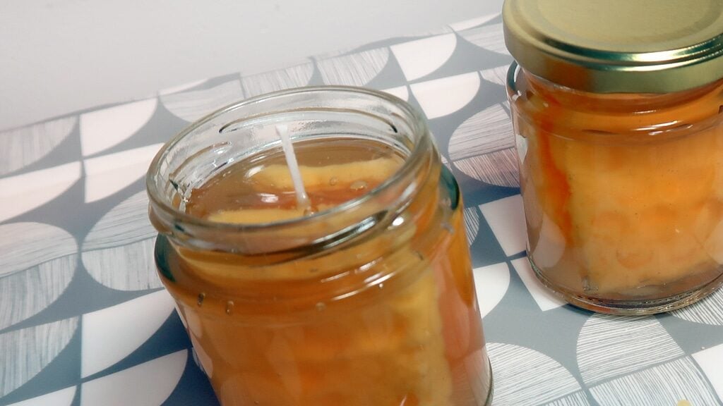 Be sure to leave your honey candle to sit for 24 hours