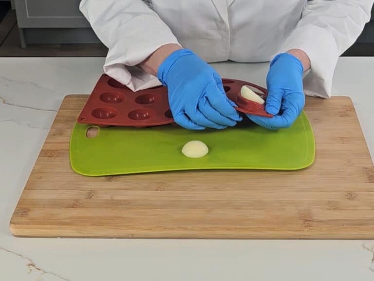 The mixture has hardened in the fridge and are realsed from the mold