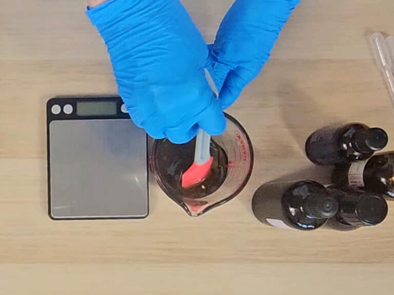 The mixture is stirred after removing from the water bath The mixture is stirred after removing from the water bath