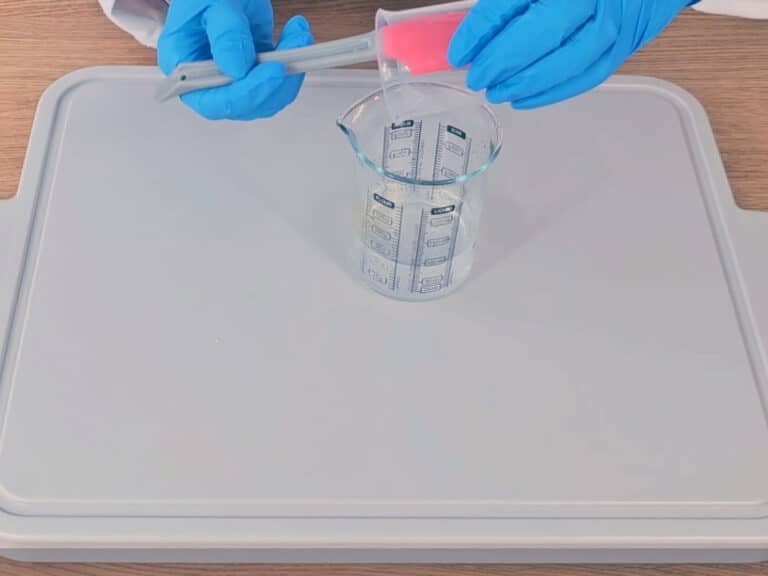 Add the aloe vera to the gel and stir until combined Add the aloe vera to the gel and stir until combined