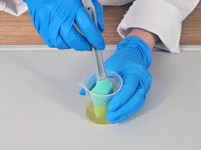 Stir well to make sure they are fully combined.