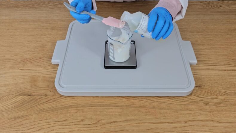 Next carefully add the glucoside.