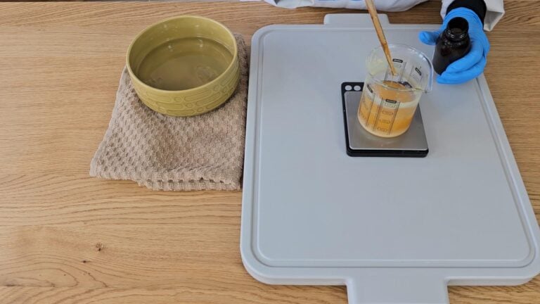 add the vitamin E and the fragrance/essential oil. add the vitamin E and the fragrance/essential oil.