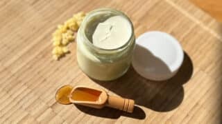 DIY beeswax lotion
