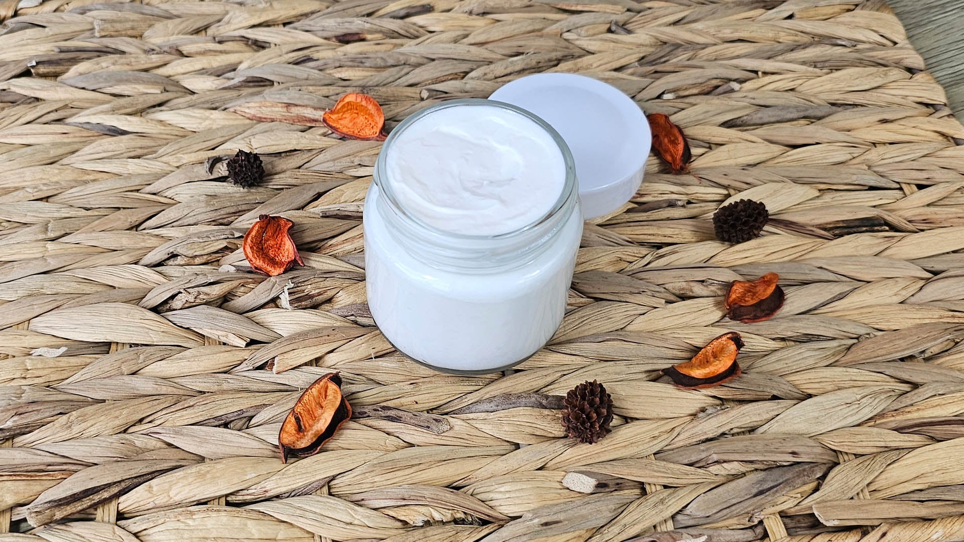 DIY Skin Tightening Cream Recipe (Natural Firming Lotion)